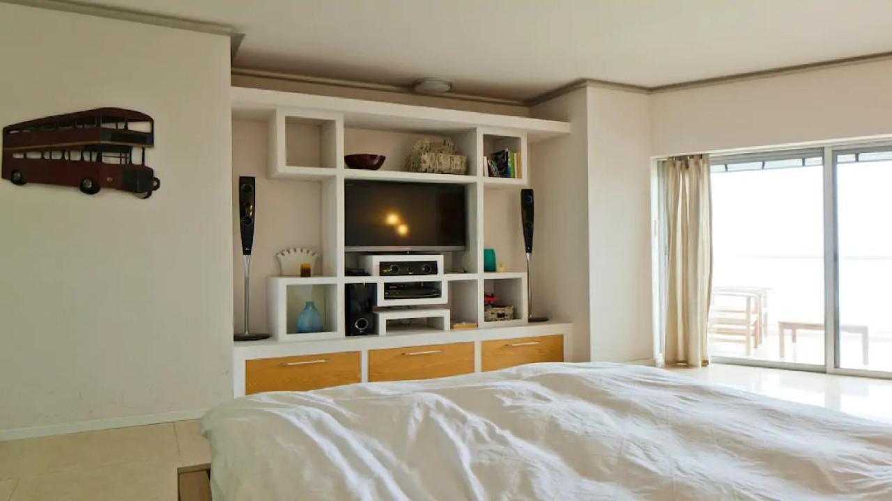 Luxury Sea View Apartment Herzliya Exterior photo