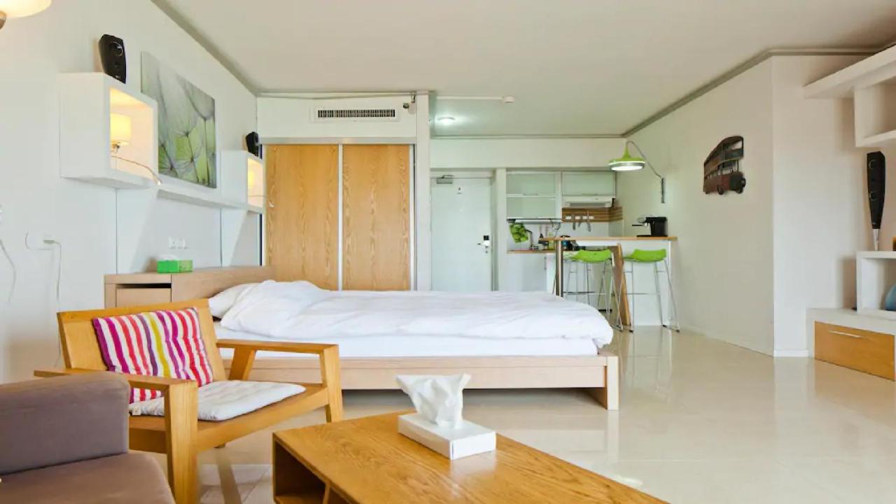 Luxury Sea View Apartment Herzliya Exterior photo