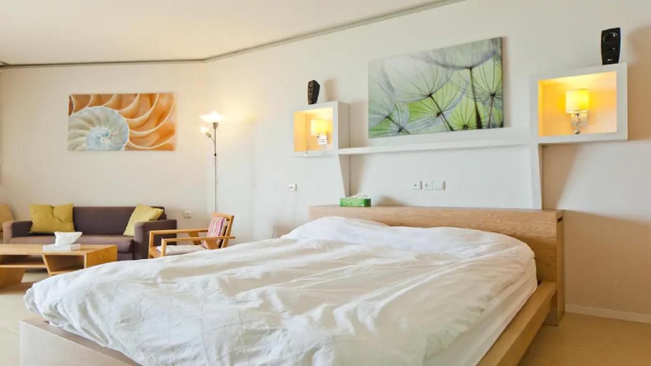 Luxury Sea View Apartment Herzliya Exterior photo